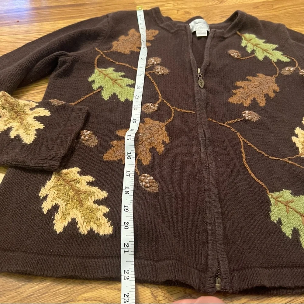 Womens vintage 3D leaf knit  zip up sweater/ cardigan